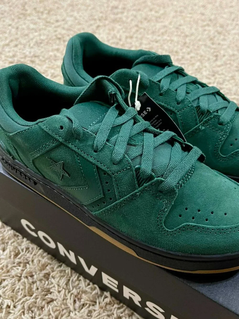 Converse Men's CL98 Suede Low Top Sneakers Shoes Green, Size 8 (New)
